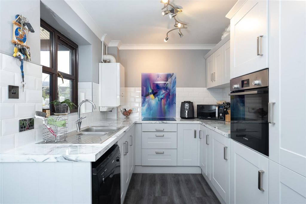 Property photo 2 of 26 Dsc08379.Jpg