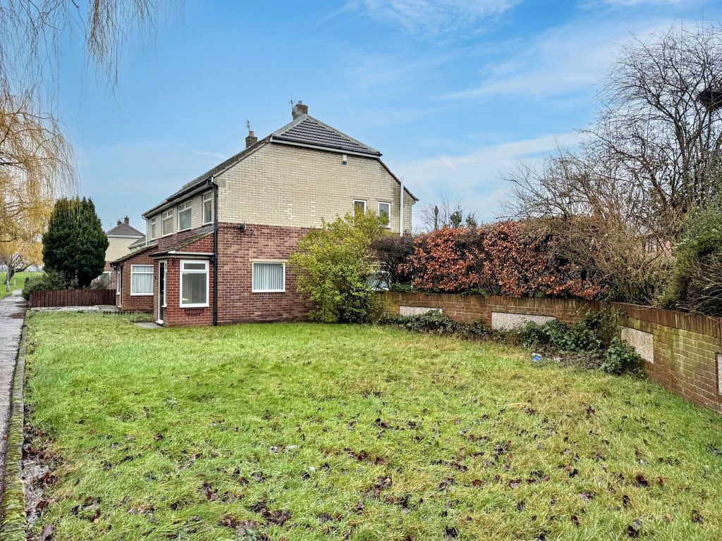 Property photo 3 of 29