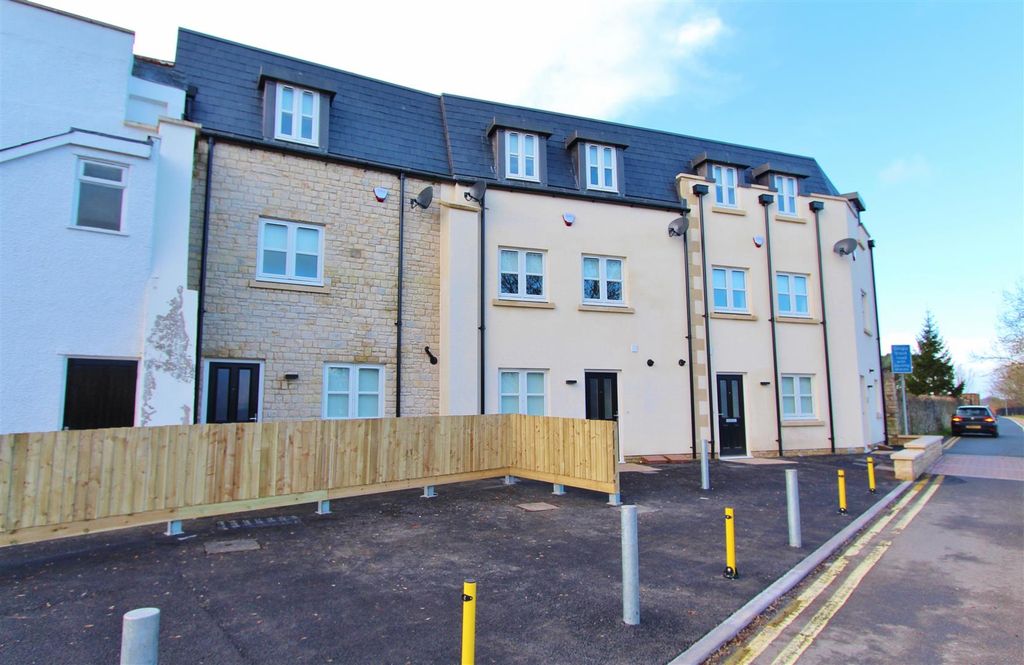 Property photo 1 of 13 External.Jpg