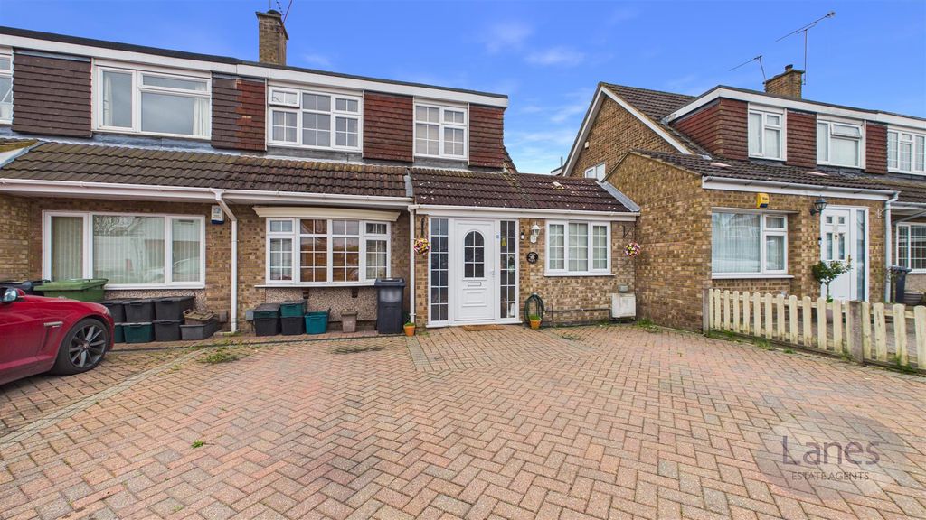Property photo 1 of 19 Cam03457G0-Pr0047-Still022.Jpg