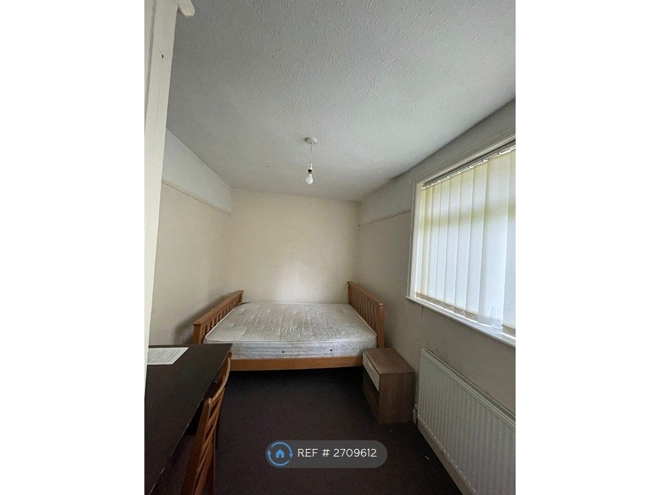 Property photo 2 of 7 2nd Bedroom