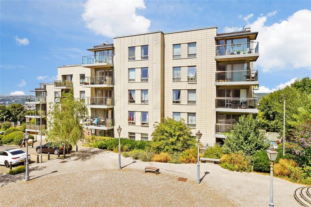 Property photo 2 of 15 External (Web)