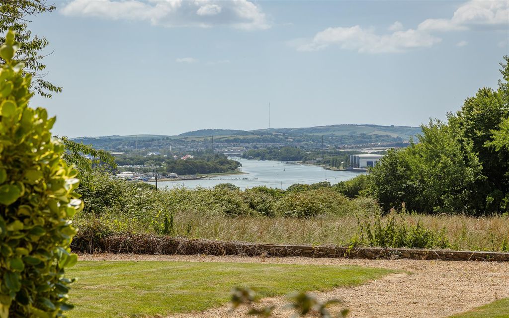 Property photo 3 of 30 View