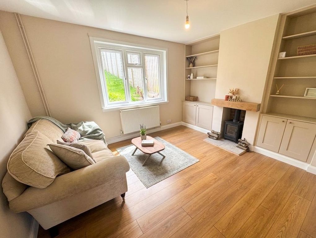Property photo 2 of 13 Sitting Room.Png