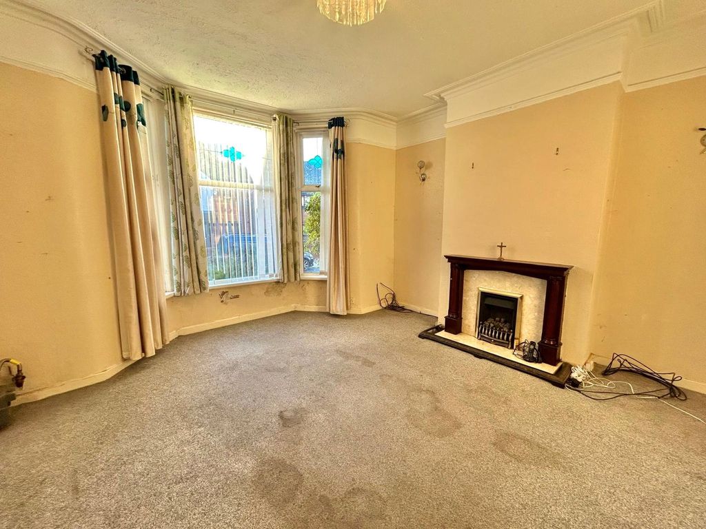 Property photo 2 of 11 Picture No. 03