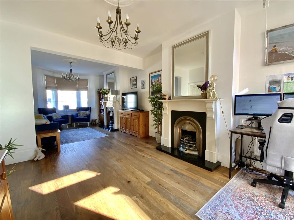 Property photo 2 of 16 Dining Area To The Living Room