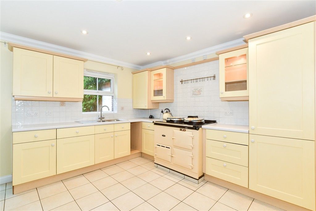 Property photo 2 of 12 Kitchen/Diner