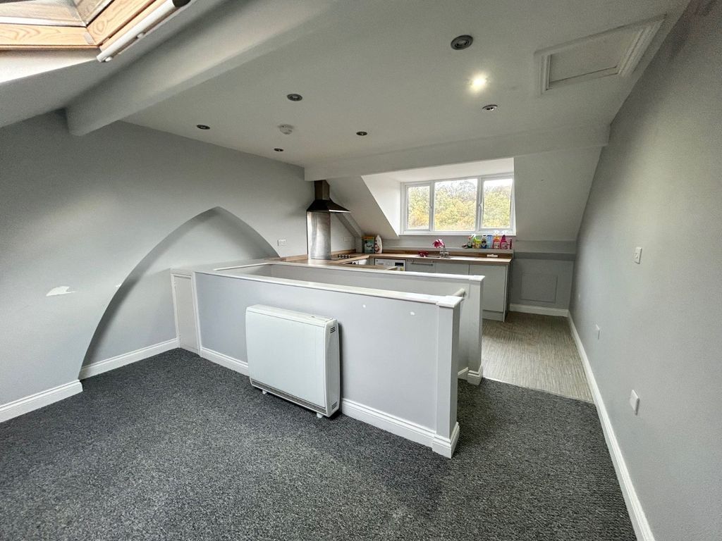 Property photo 3 of 7 Picture No. 04