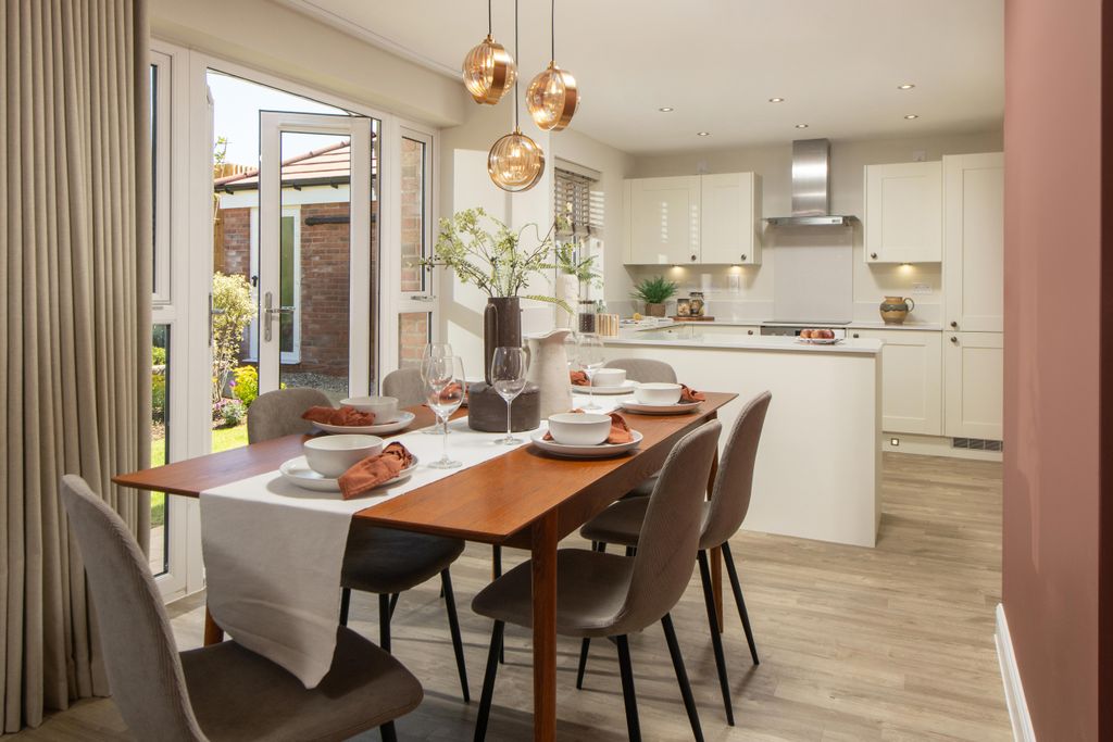 Property photo 3 of 10 Radleigh Kitchen Diner - Castle Reach