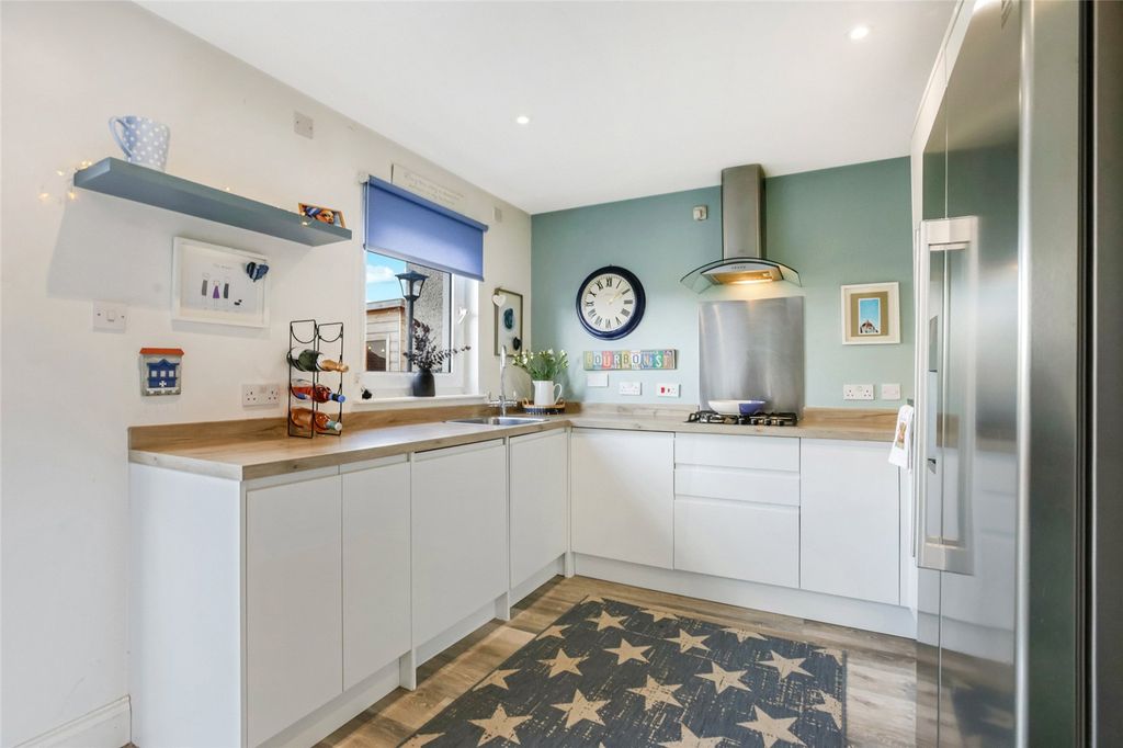 Property photo 3 of 21 Picture No. 07