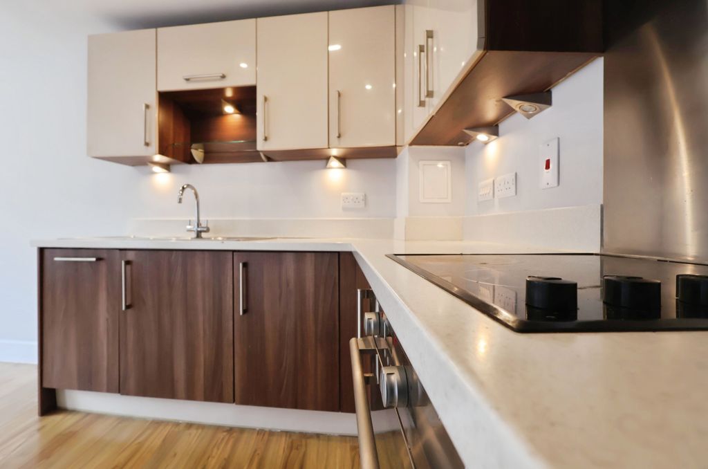 Additional image 4 of 2 bed penthouse for saleCoopers Yard, Hitchin SG5