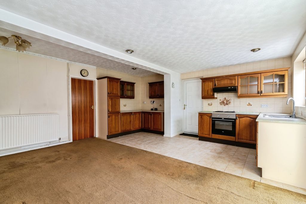 Property photo 2 of 19 Pbox-Img.Jpg