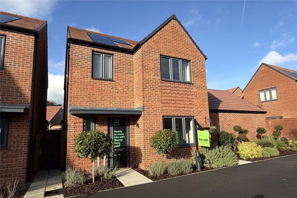 Property photo 1 of 11 External