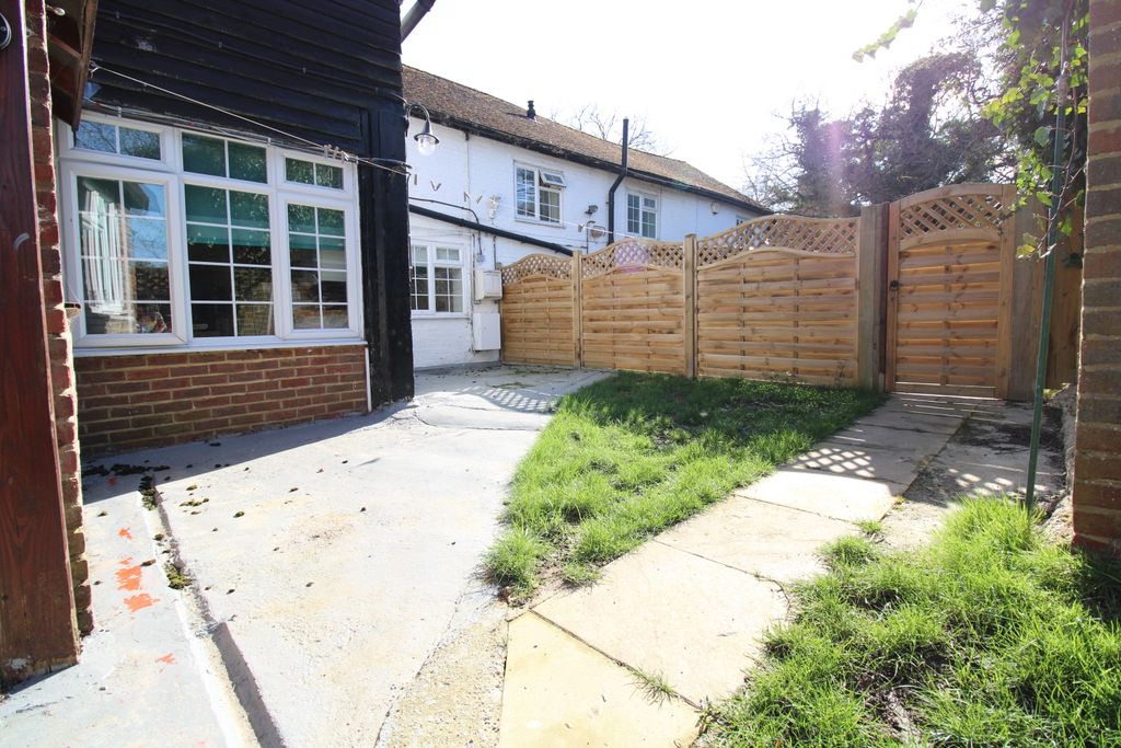 Property photo 2 of 11 Img_7791
