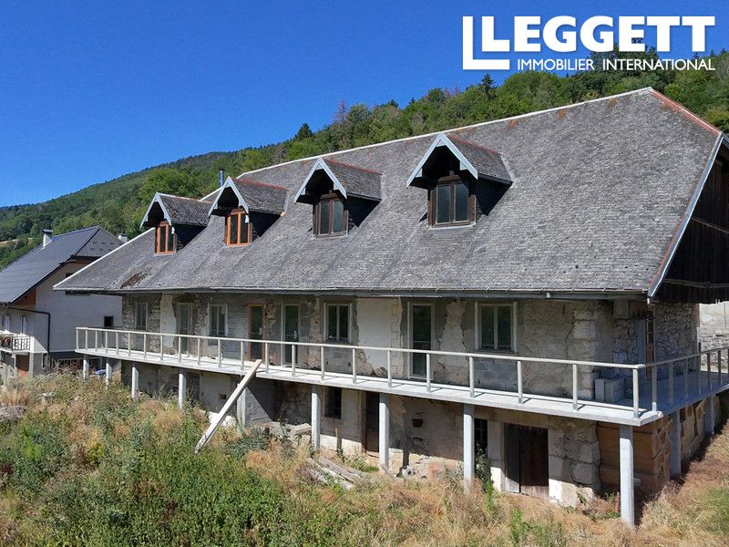 Property photo 1 of 10