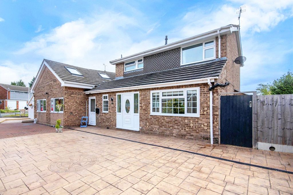 Property photo 1 of 28 Picture No. 35