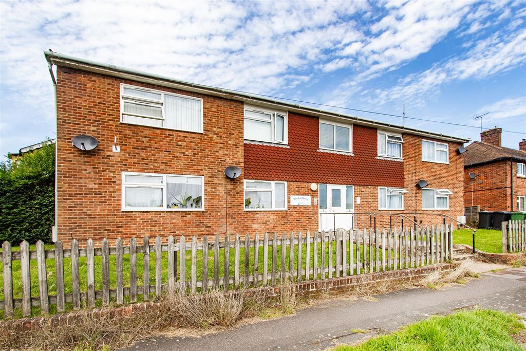 Property photo 1 of 9 Front.Jpg