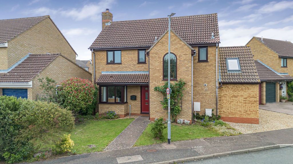 Property photo 1 of 36