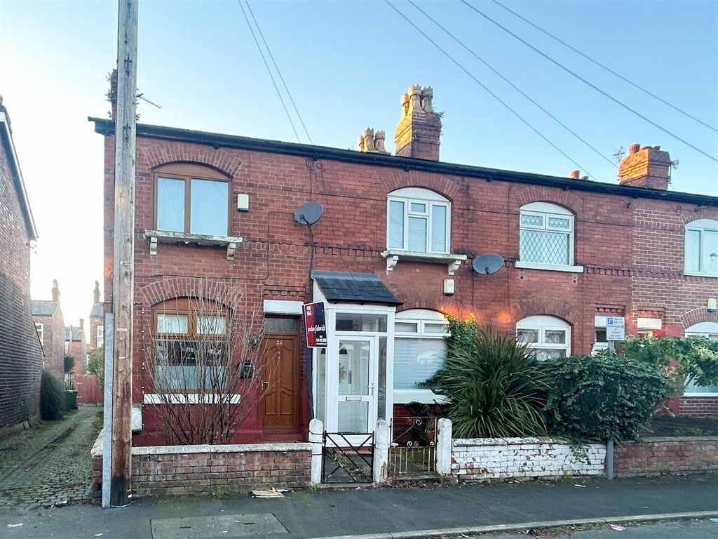 Property photo 1 of 12