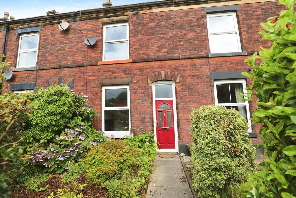 Property photo 1 of 30