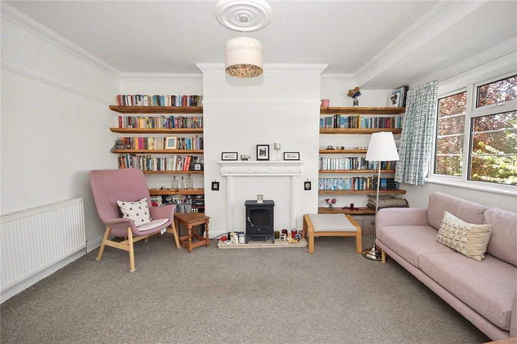 Property photo 2 of 12 Picture No. 39