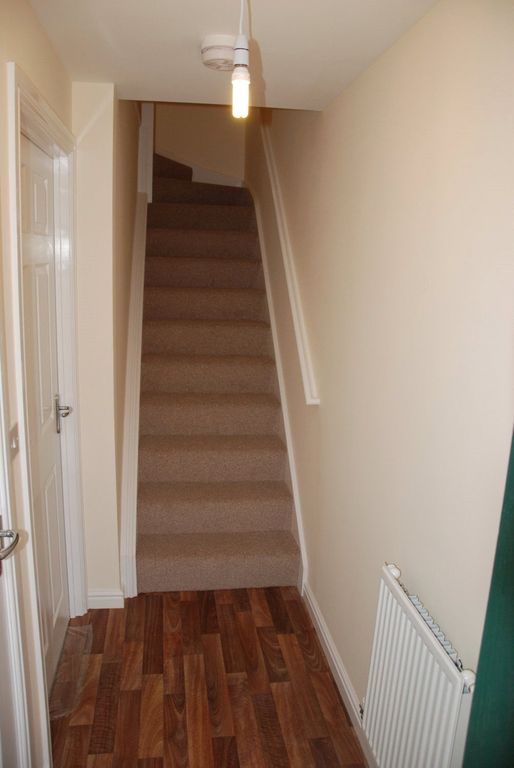 Property photo 3 of 9 Photo 03