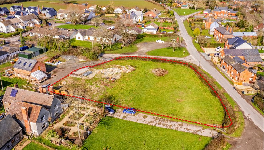 Property photo 1 of 11