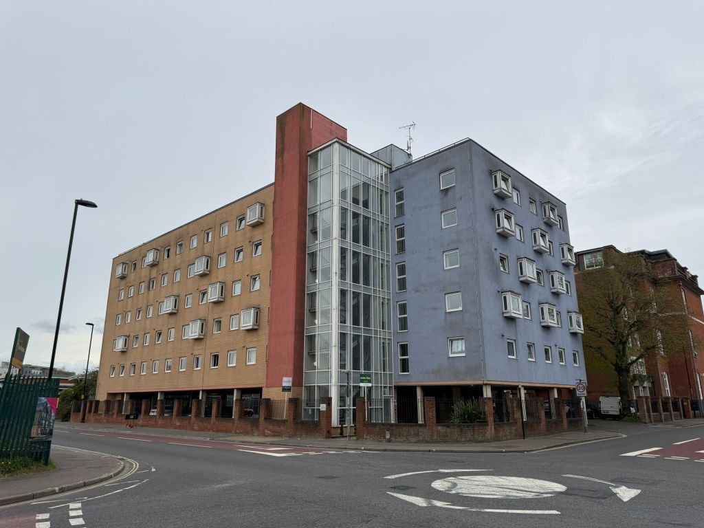 Property photo 1 of 7