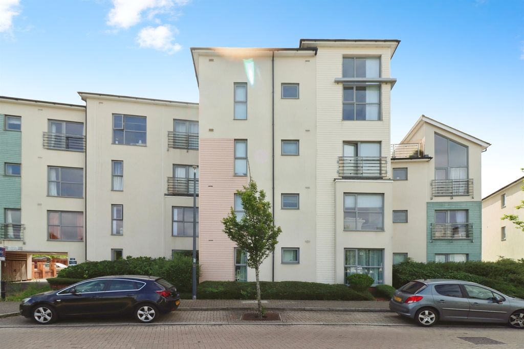 Property photo 1 of 15