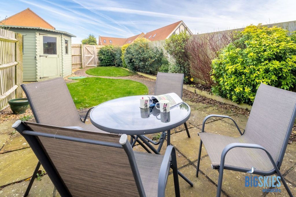 Property photo 3 of 21 Rear Garden