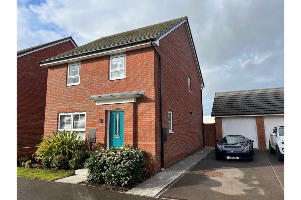 Property photo 1 of 23 Front View