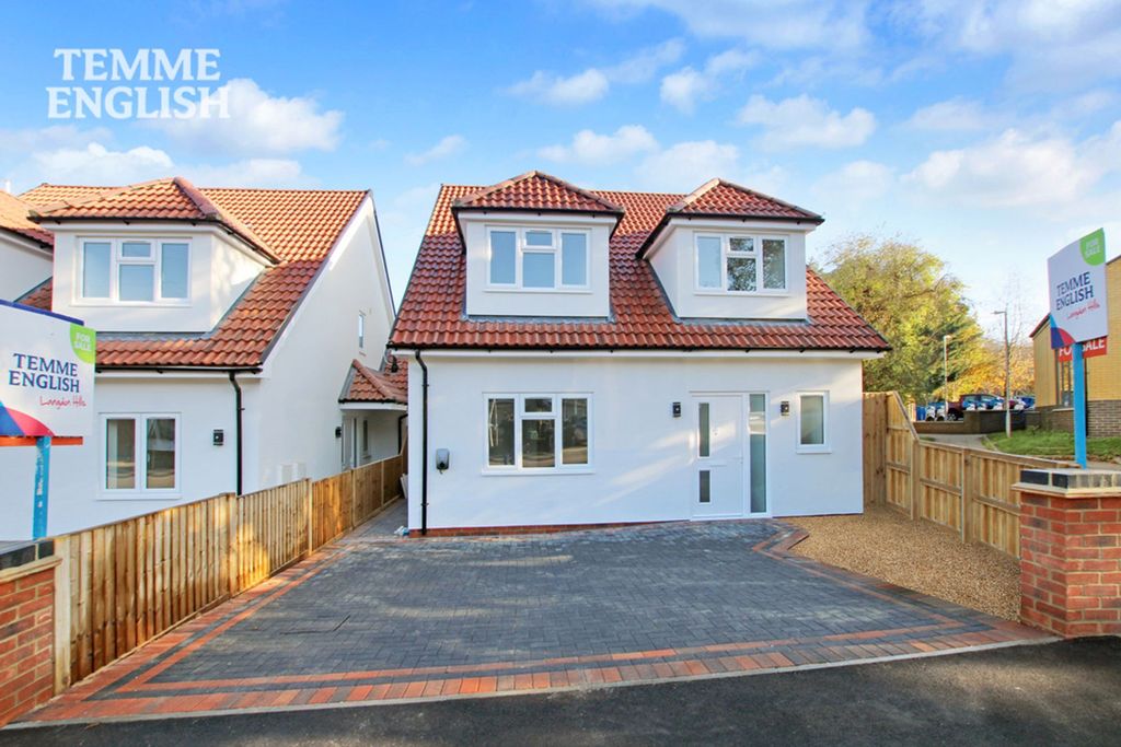 Property photo 1 of 41