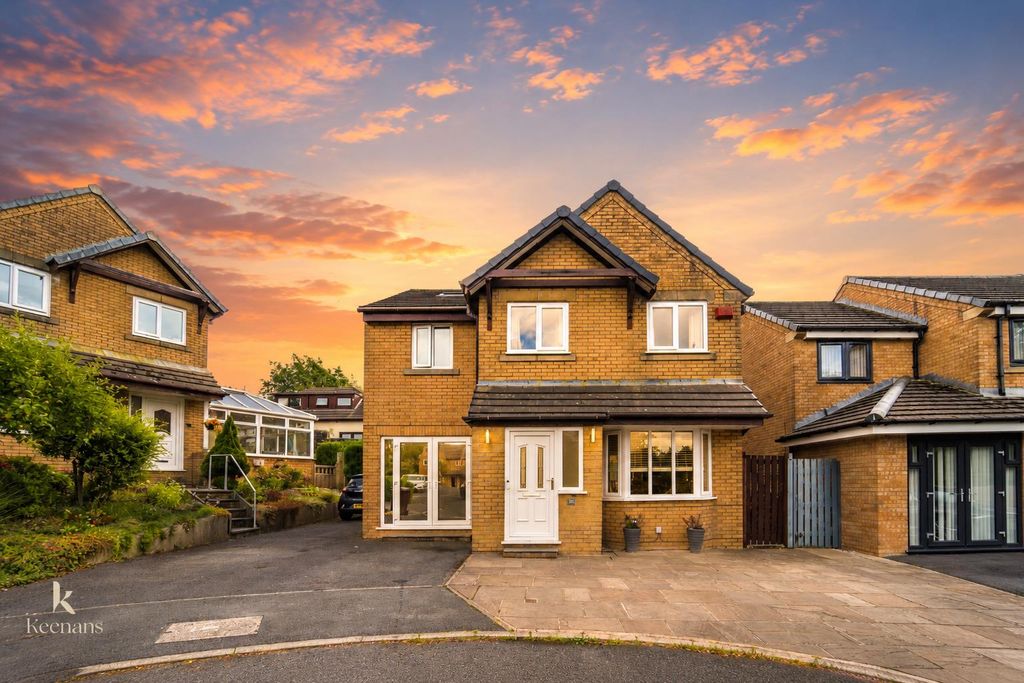 Property photo 1 of 53