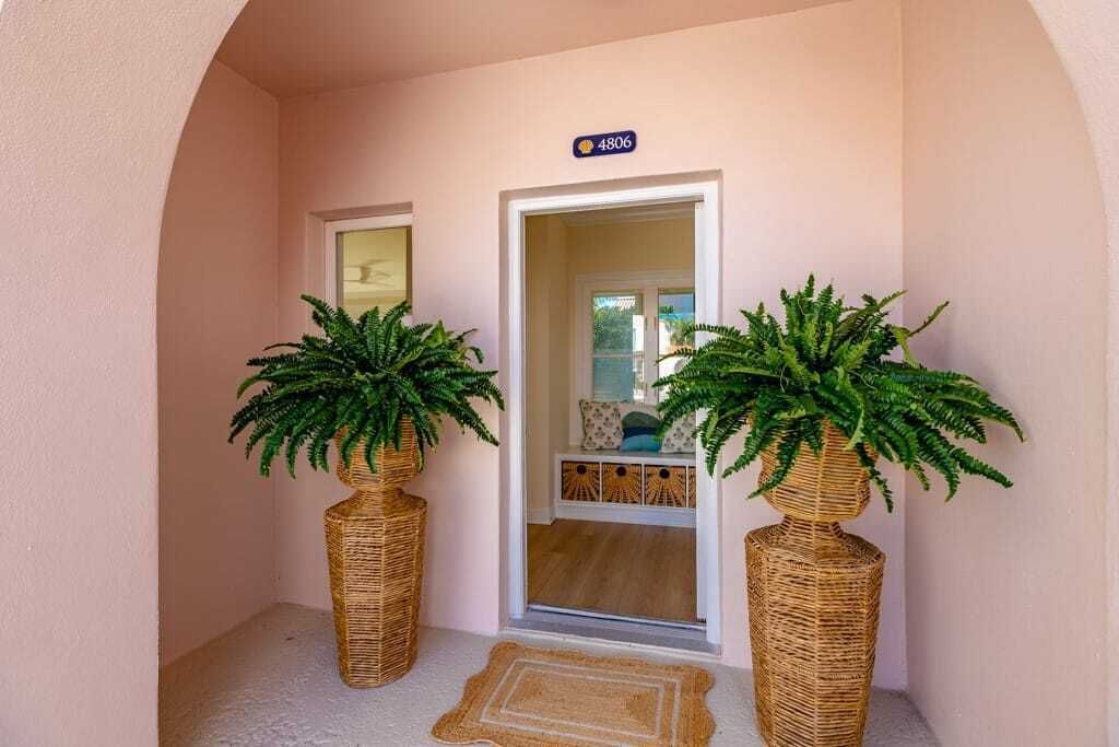 Property photo 1 of 31