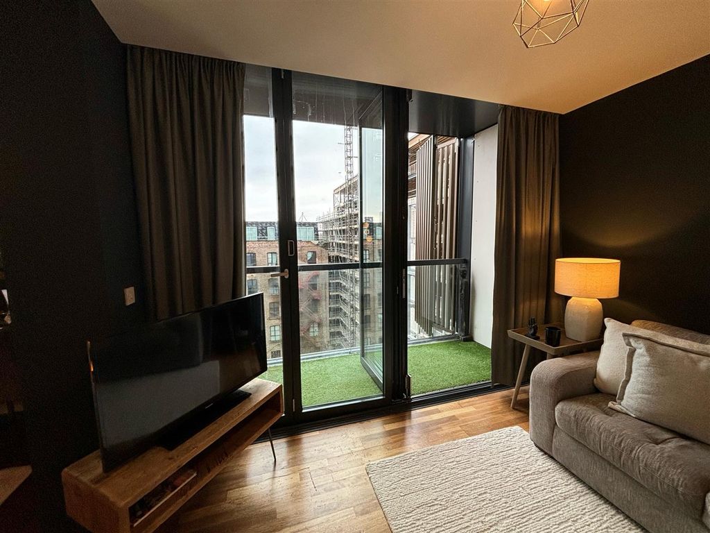 Property photo 3 of 9