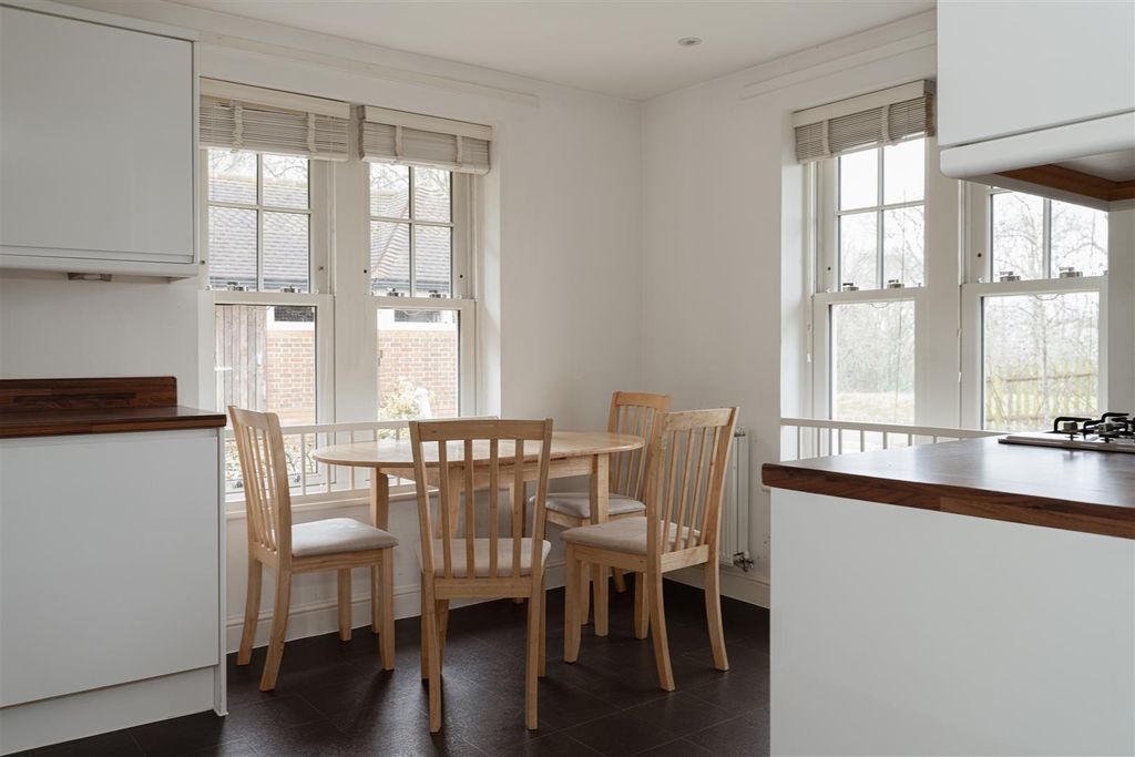 Property photo 3 of 17 2.Jpg