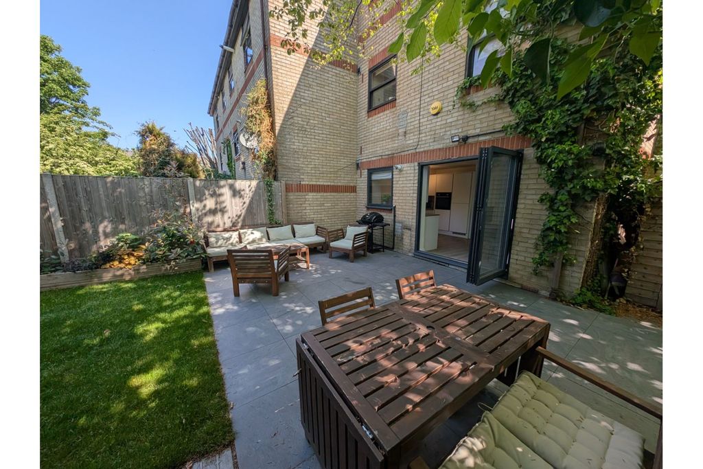 Property photo 3 of 14 Rear Garden