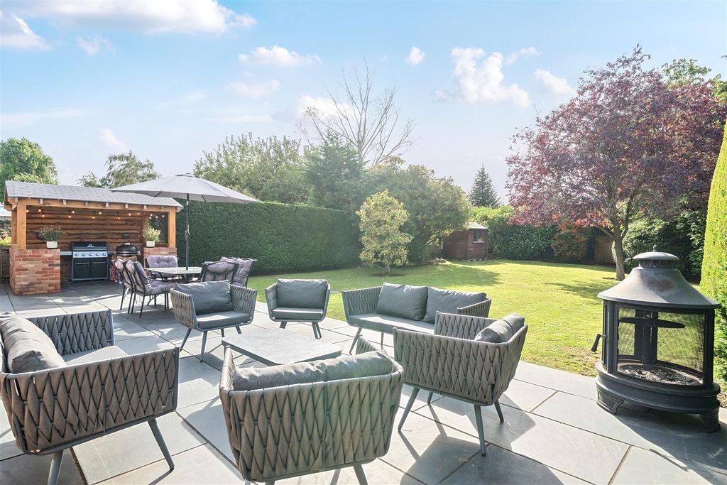 Property photo 2 of 31 1354167-5-68c9d0d1E5Bfc.Jpg