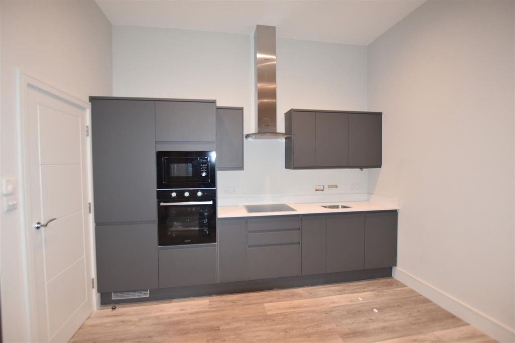 Property photo 2 of 5 Kitchen.Jpg
