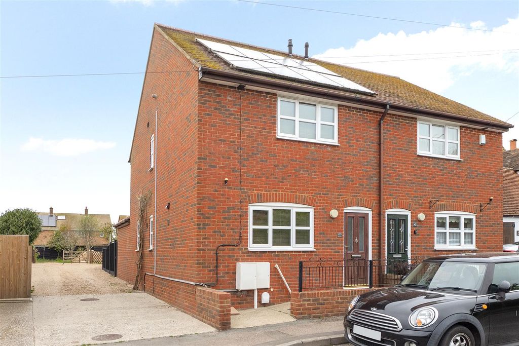 Property photo 1 of 16 Tothill Street, Minster, Ramsgate