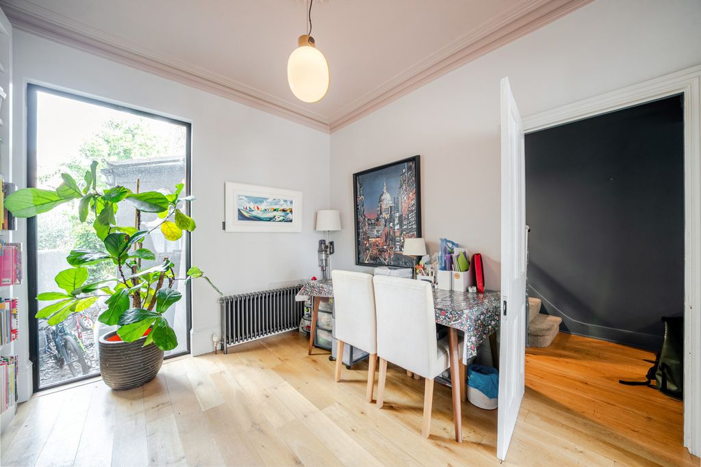 Property photo 3 of 25 1509368-22-6Aa27F...