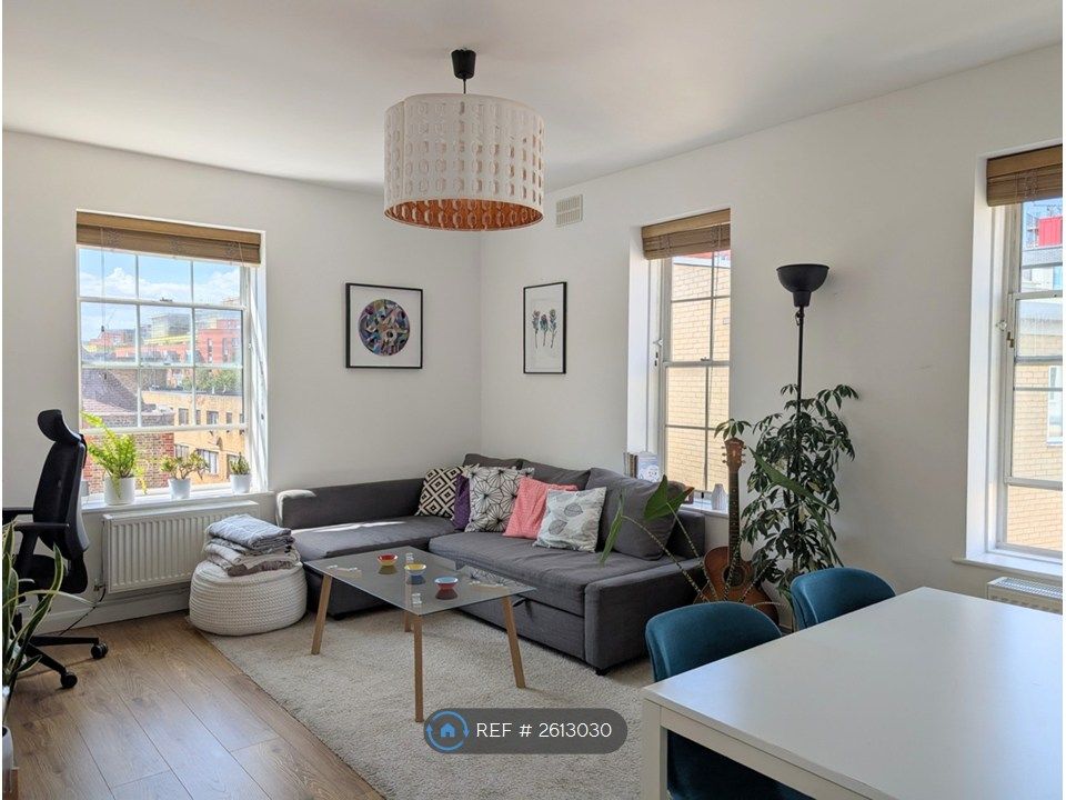 Property photo 1 of 15 Living Room