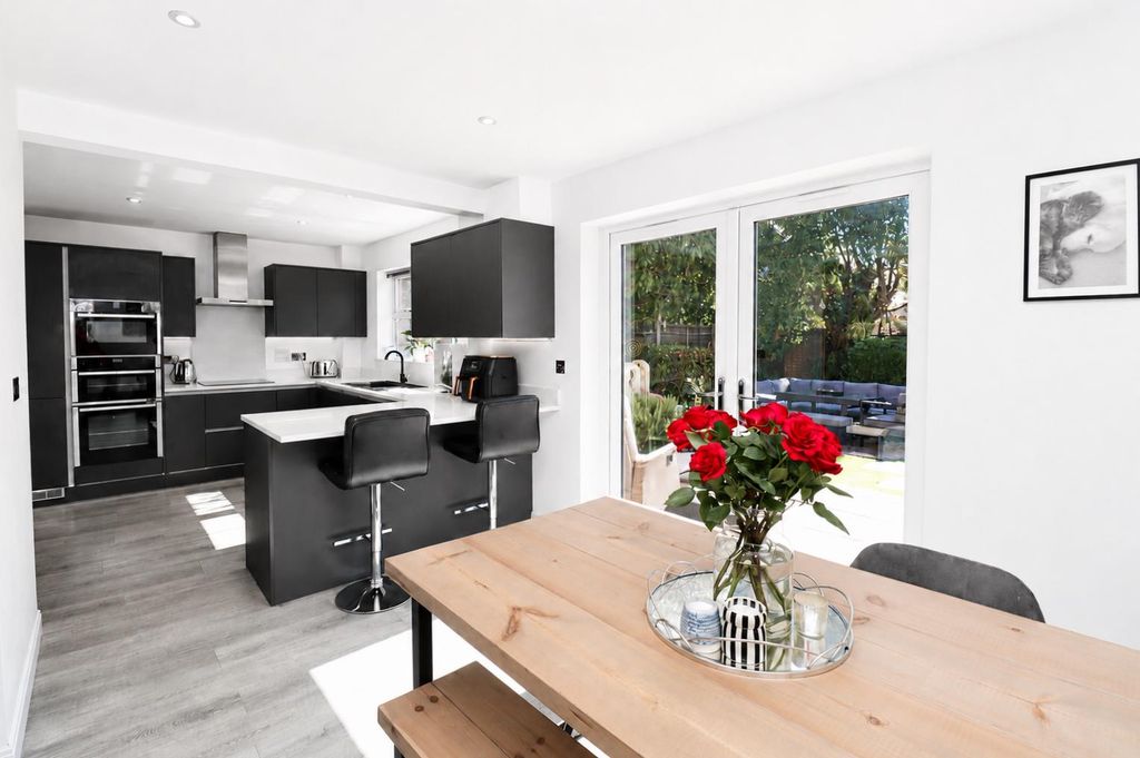 Property photo 3 of 18 Kitchen/Breakfast/Dining Room