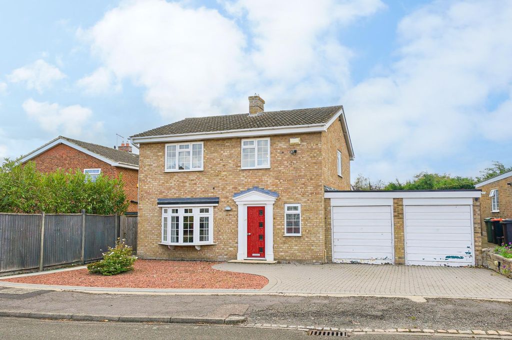 Property photo 1 of 24
