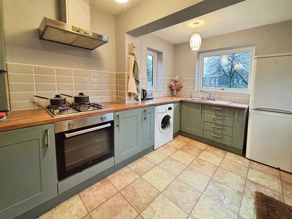 Property photo 2 of 19 Kitchen/Diner