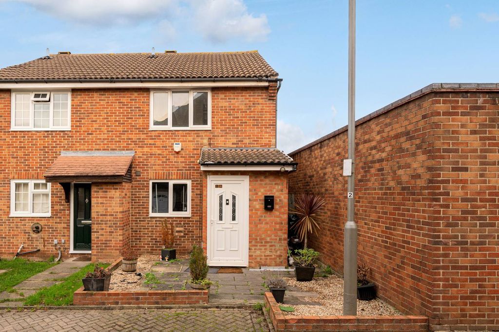 Property photo 3 of 13