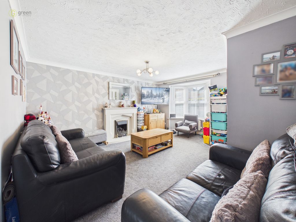 Property photo 2 of 13 Cam04914G0Pr0377Still004