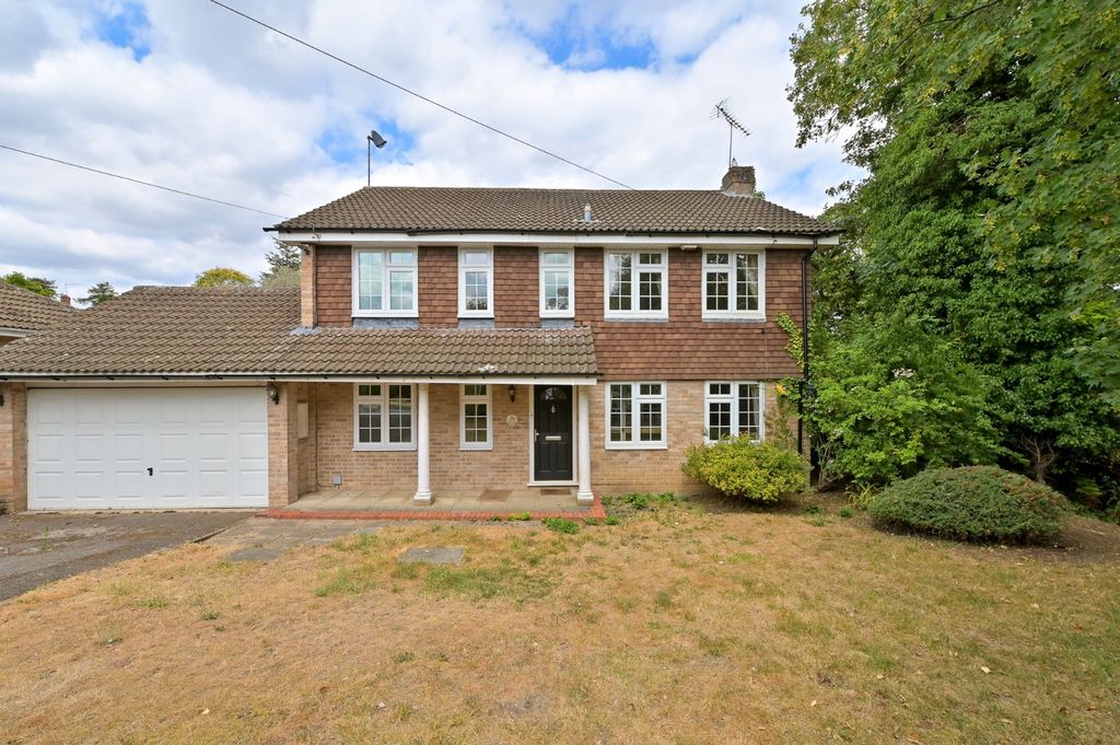 Property photo 1 of 10 Front Elevation