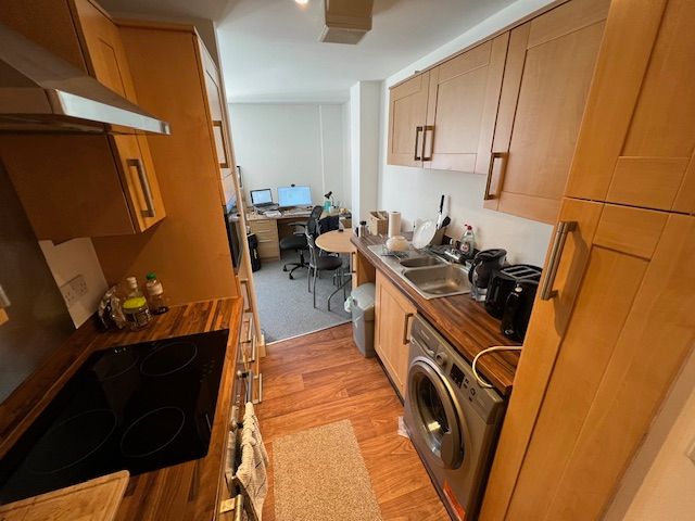 Property photo 2 of 7 Images