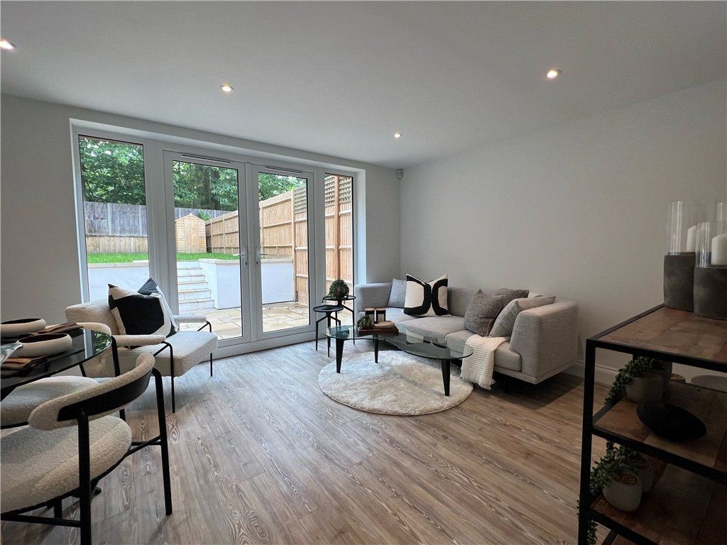 Property photo 2 of 10 Reception Room